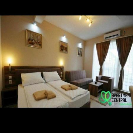 Apartmani Central 2.0 & Free Parking Vrnjačka Banja Dış mekan fotoğraf