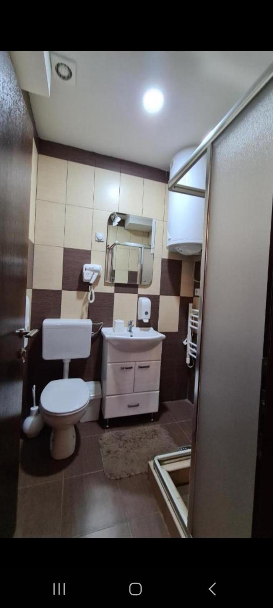 Apartmani Central 2.0 & Free Parking Vrnjačka Banja Dış mekan fotoğraf